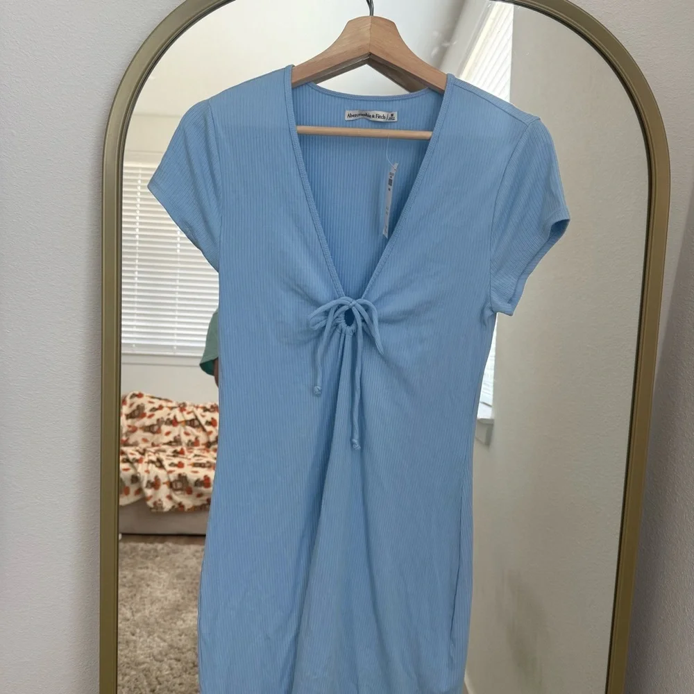 Abercrombie & Fitch Light Blue Dress - Picture 2 of 6